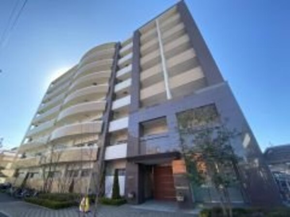 グリシーヌの物件外観写真